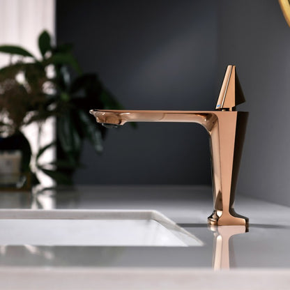 Ikou 7", polished gold, sink faucet